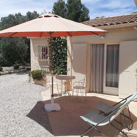 Gîte provençal indépendant avec piscine chauffée : LE SUY BIEN Flayosc Exterior foto