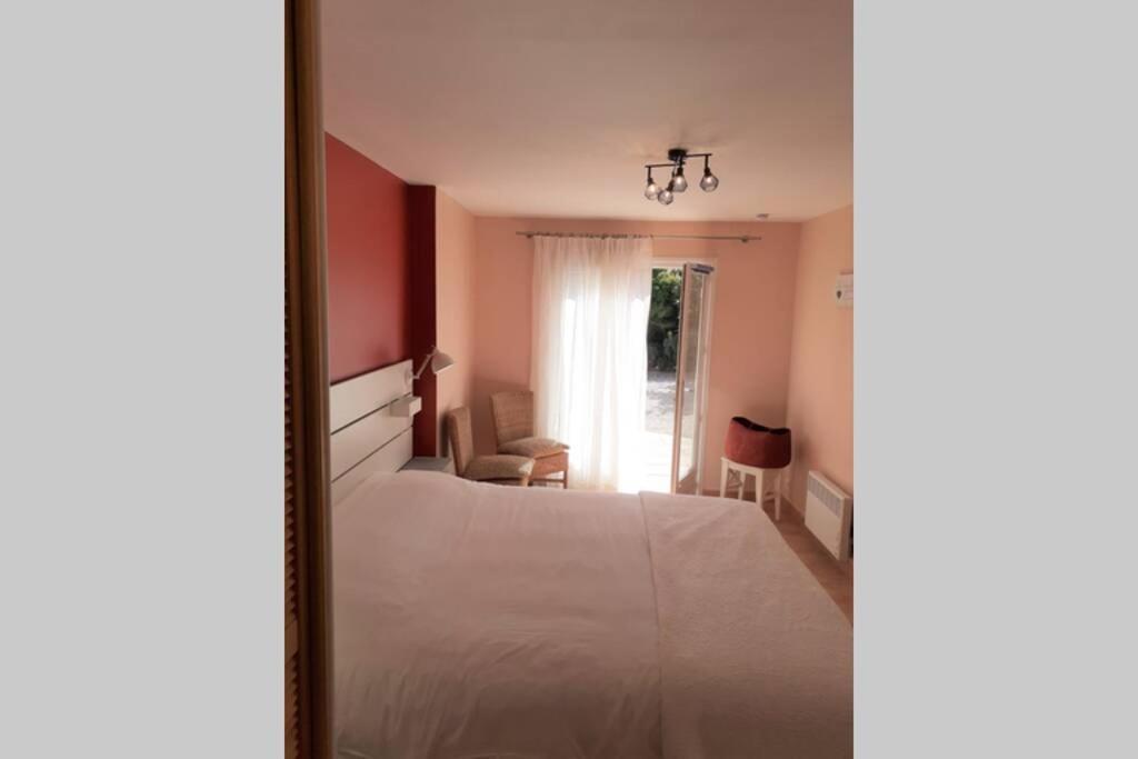 Gîte provençal indépendant avec piscine chauffée : LE SUY BIEN Flayosc Exterior foto
