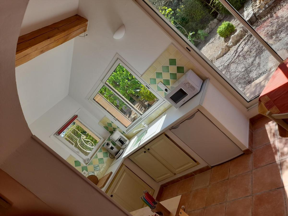 Gîte provençal indépendant avec piscine chauffée : LE SUY BIEN Flayosc Exterior foto